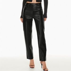 Aritzia Melina black pant size 6